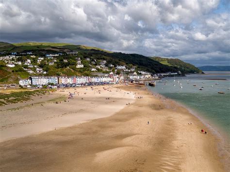 Aberdyfi (Aberdovey)